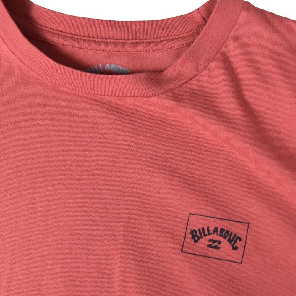 Billabong Trademark Logo Premium Tee T-Shirt Minimalist Surfer Dusty Rose Mens L